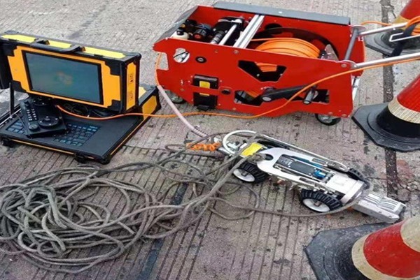 平定CCTV管道检测机器人